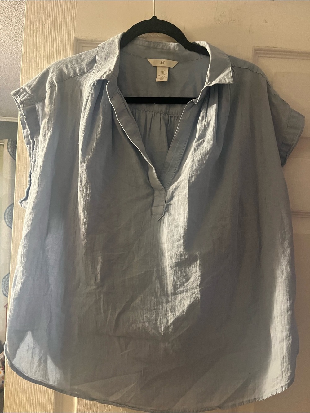 H&M Light Blue Short-Sleeve V-Neck Blouse